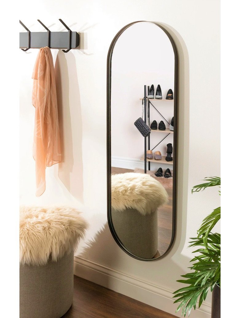 BLACK CAPSULE PC MIRROR