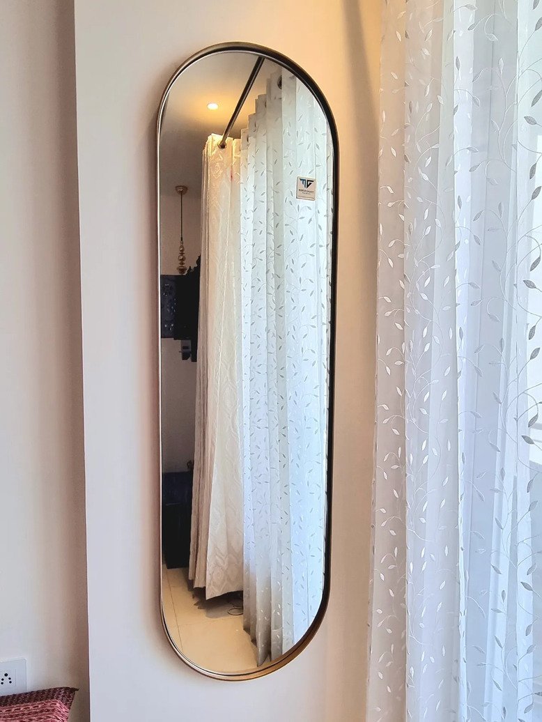 GOLD CAPSULE LONG MIRROR 
